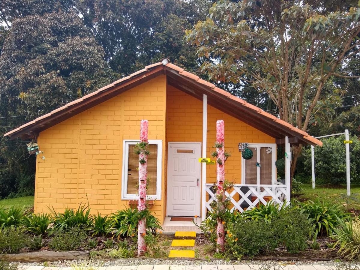 Hospedaje Santaelena -Chalets De Montana- Santa Elena  Kültér fotó