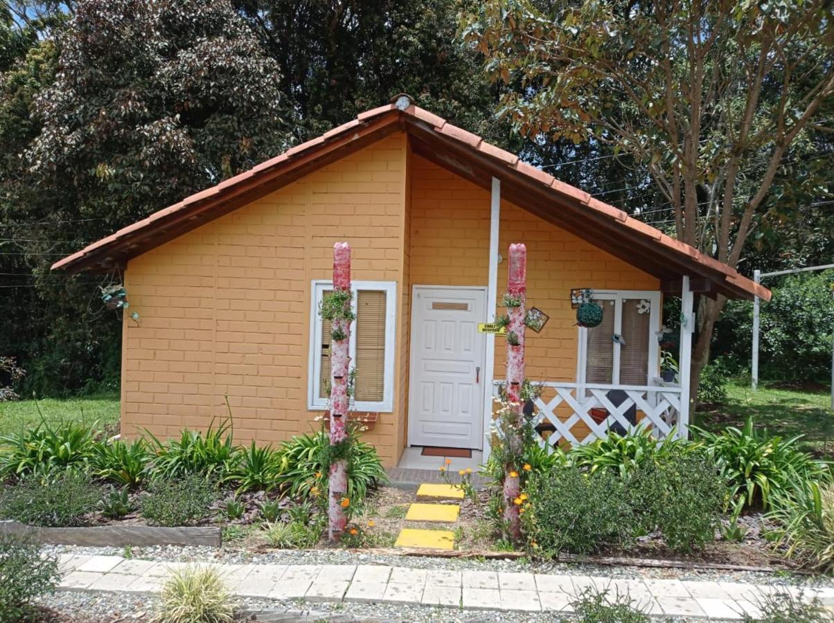Hospedaje Santaelena -Chalets De Montana- Santa Elena  Kültér fotó