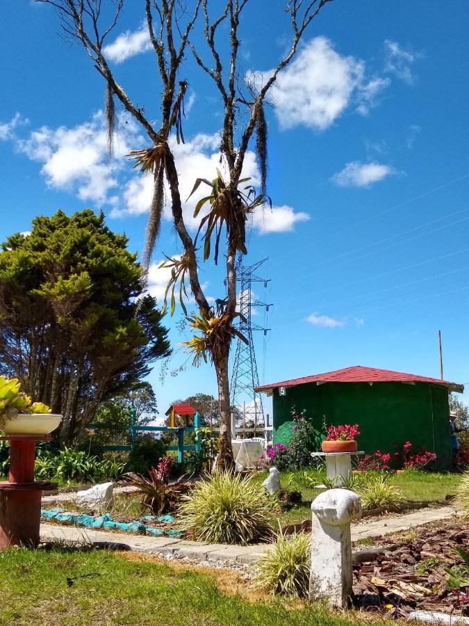 Hospedaje Santaelena -Chalets De Montana- Santa Elena  Kültér fotó