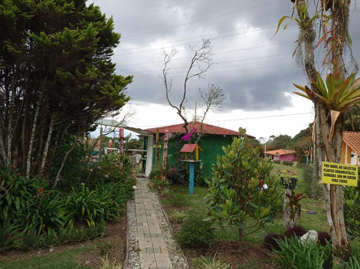 Hospedaje Santaelena -Chalets De Montana- Santa Elena  Kültér fotó